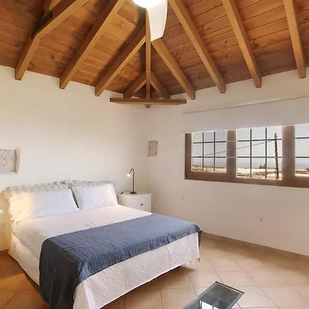 Tres Palmeras Апартаменты *